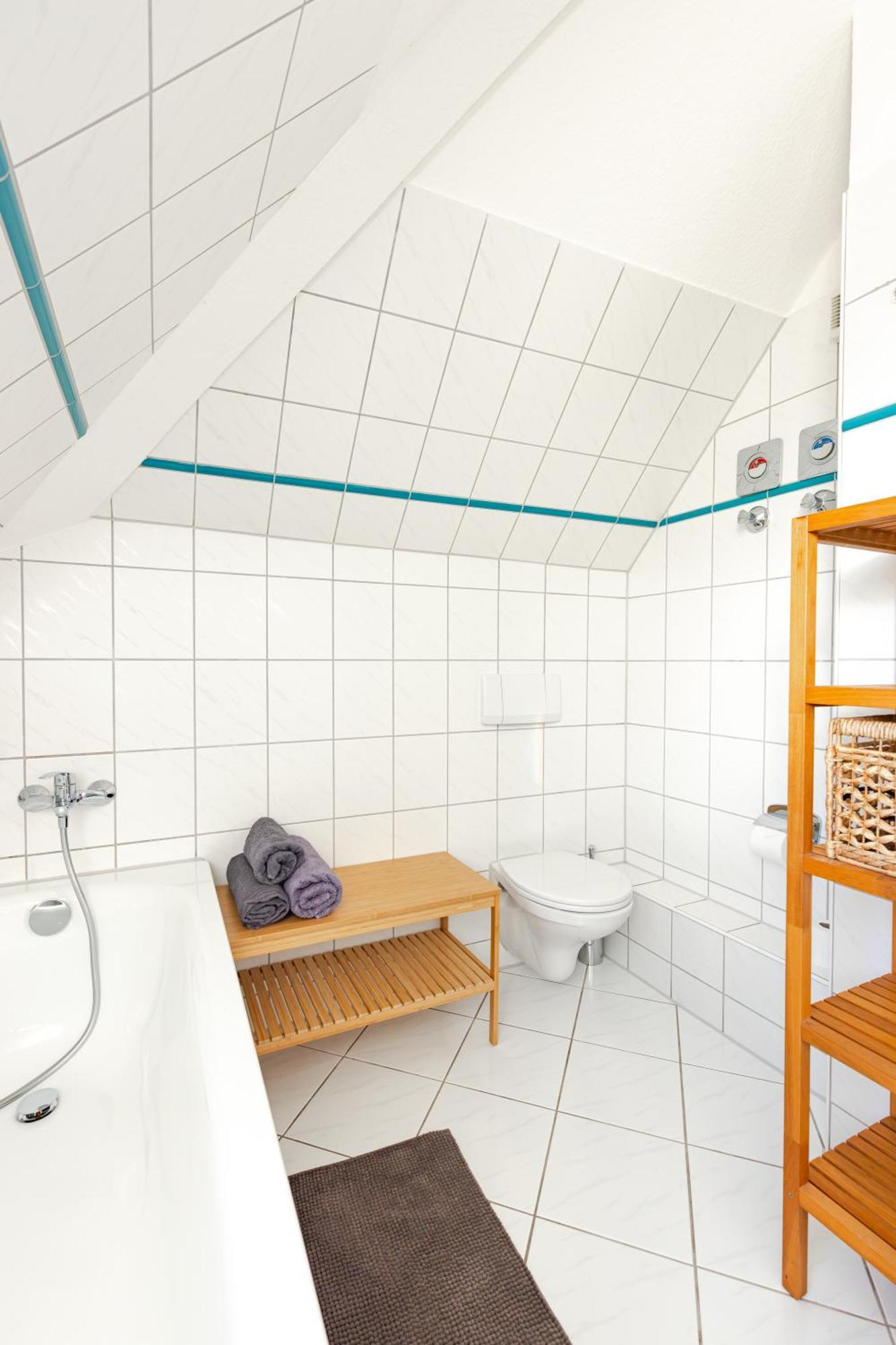 Moderne Gemuetliche Apartment *